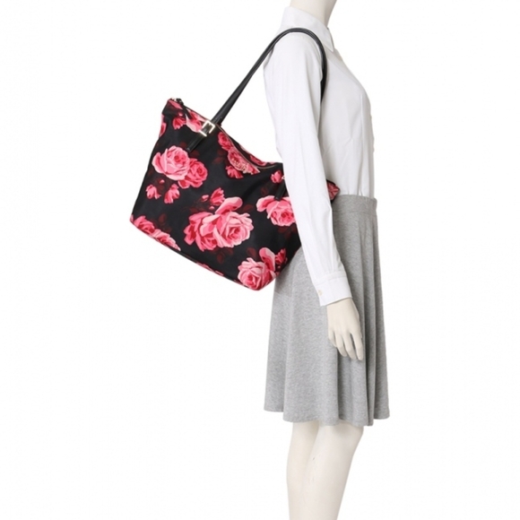 KATE SPADE La Jolla Collection Penelope Large Nylon Tote - Picture 2 of 13